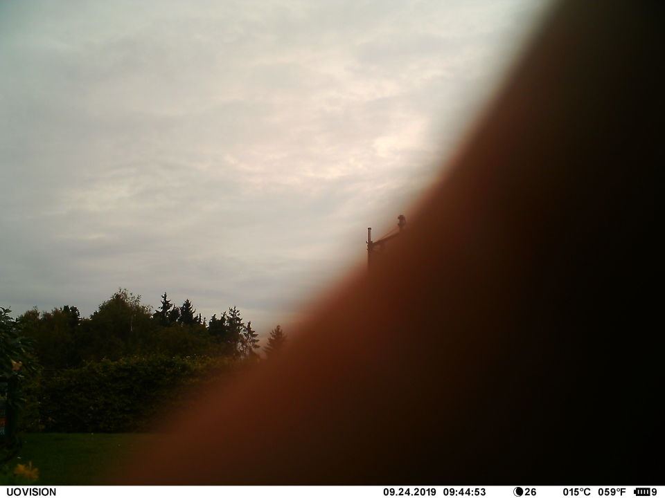 Witte orb op 3 verschillende foto's + 3 verschillende tijdstippen foto