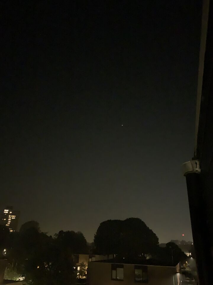 Licht bal wat niet verplaatst foto