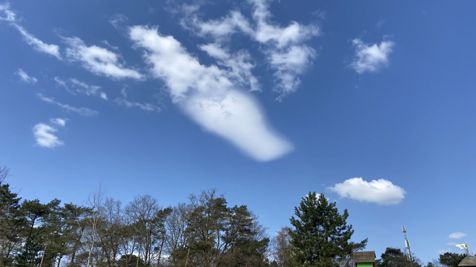 Bizarre wolk foto