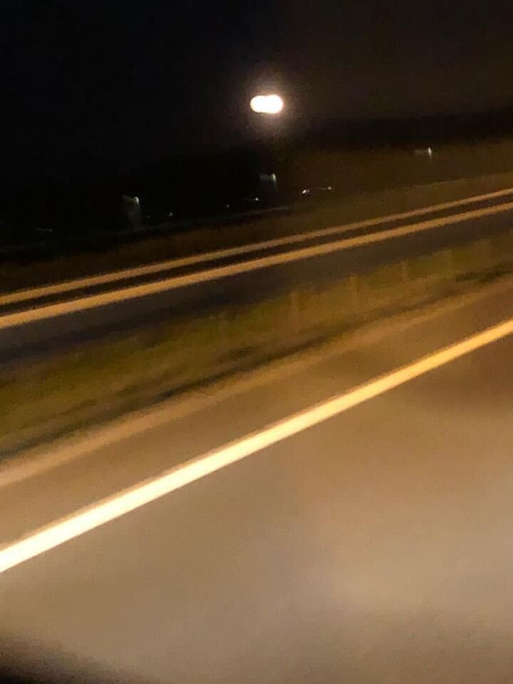 Tijdens het auto rijden zag ik de ? UFO foto