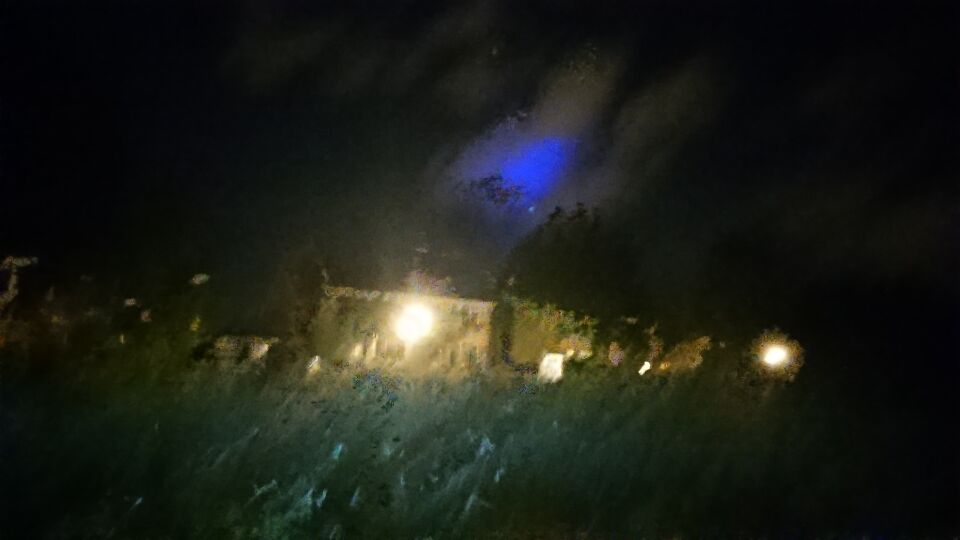 Paarse lichtgevende bol foto