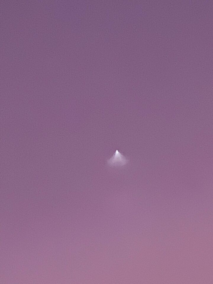Lichtbol naar beneden schijnend foto