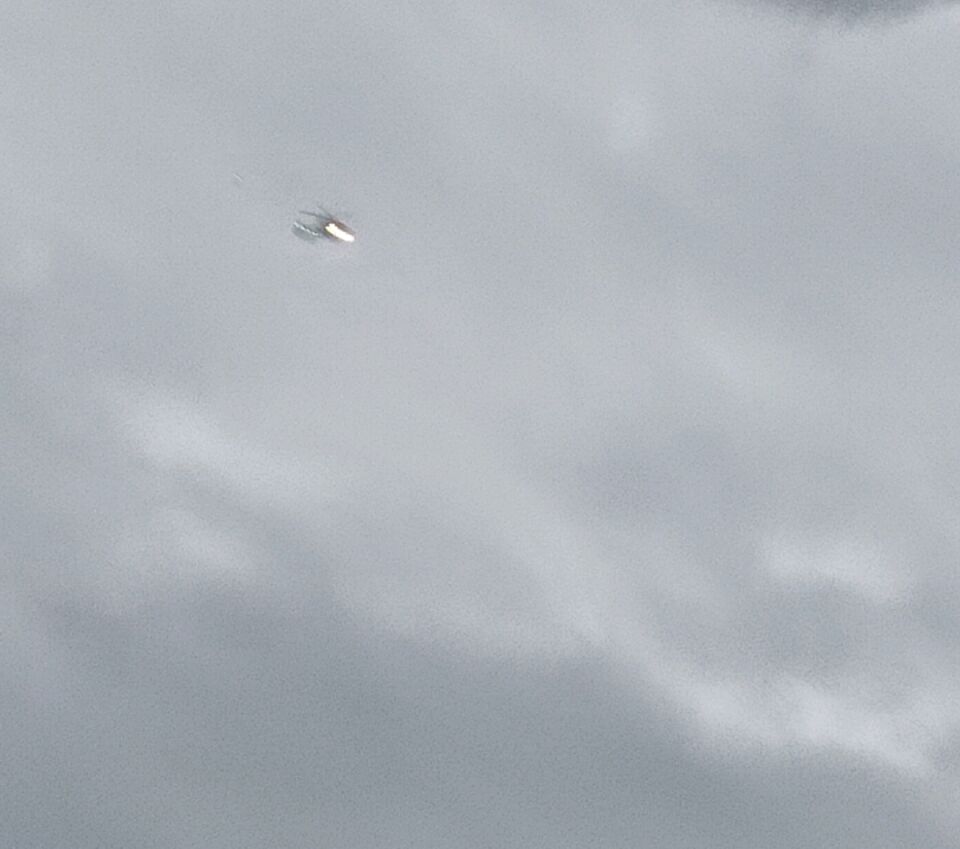 Draaiende bol met lichtgevend punt foto