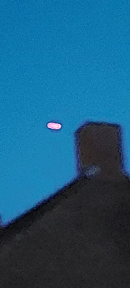 2 rode punten vlak naast elkaar foto