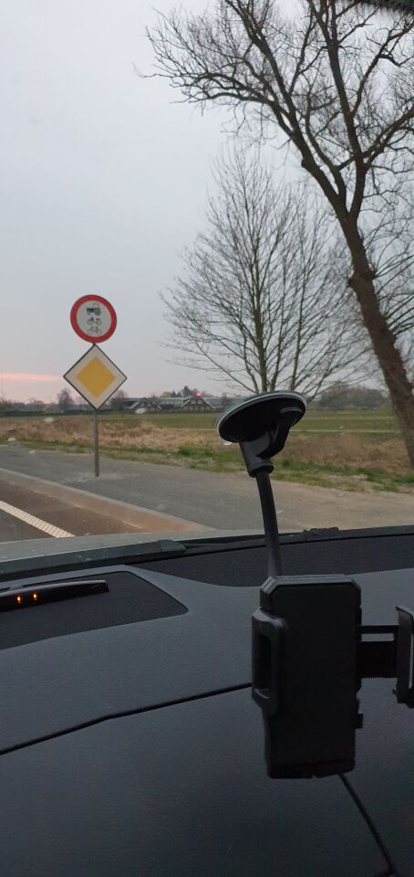 Knal roze/oranje halve cirkel/omgekeerde driehoek met ronde vorming foto