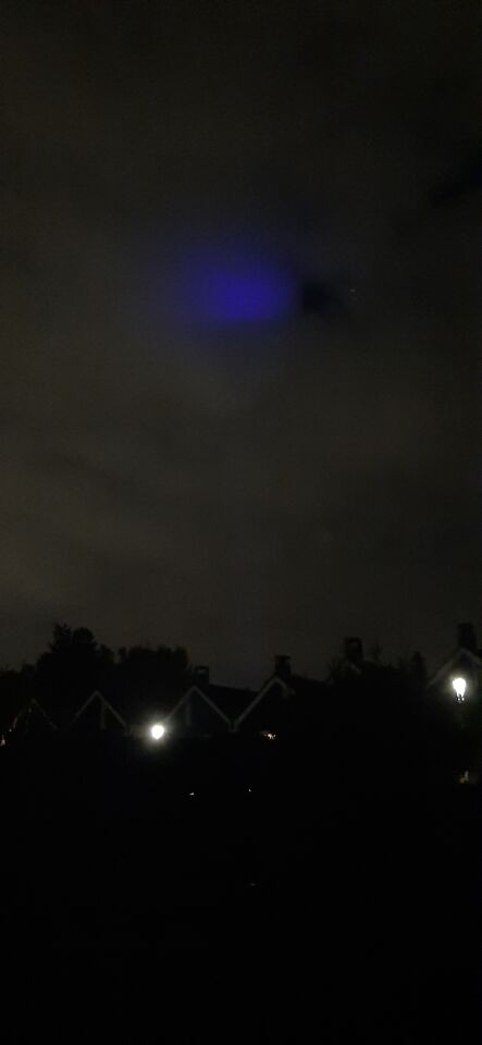 Vreemd licht in de lucht foto