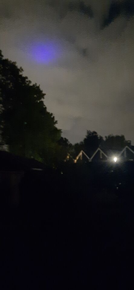 Vreemd licht in de lucht foto