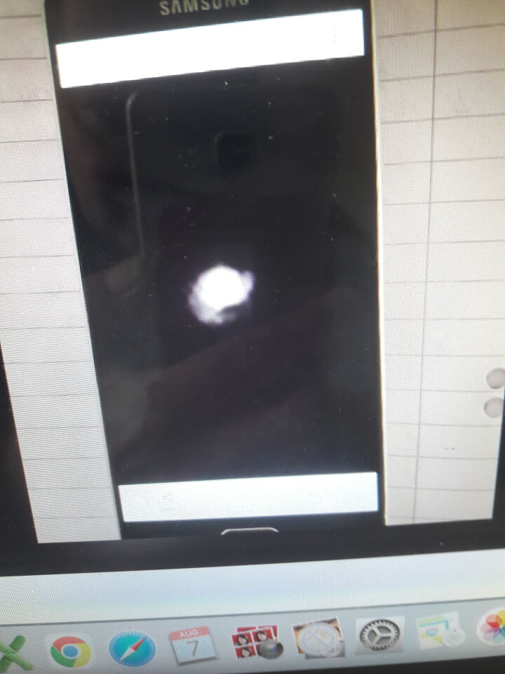Op dit moment 23:39 vliegen er wel 10 uap's in zuiden westerlijke richting foto