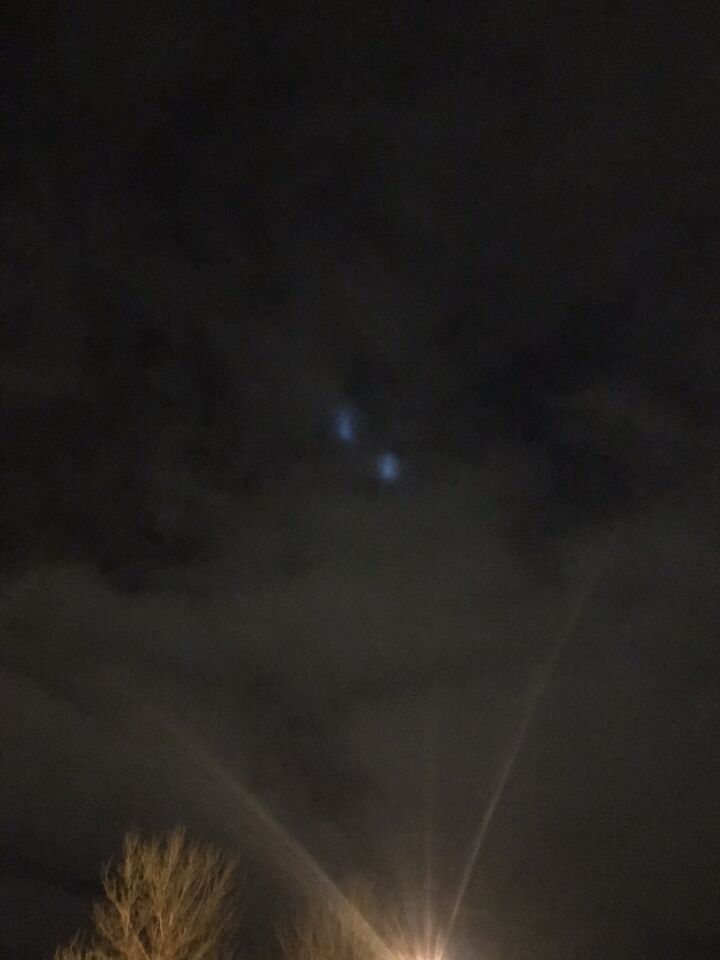 2 ovale lichtbollen foto