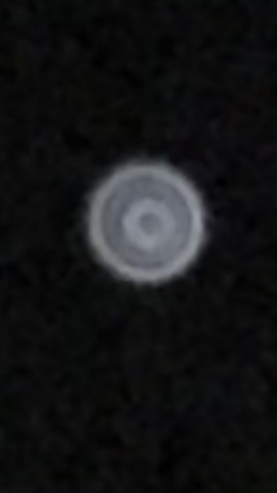 Heldere ‘ster’ blijkt een donut, wat is dat? foto