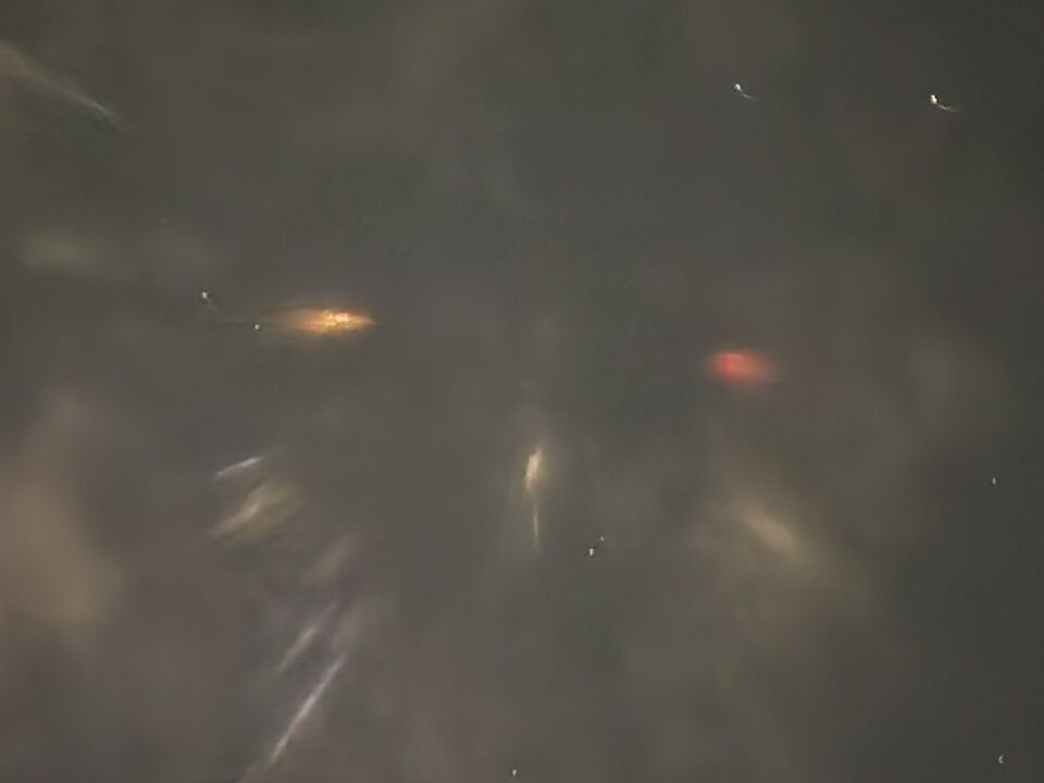 Gekleurde stralen en vlekken als een soort krans foto