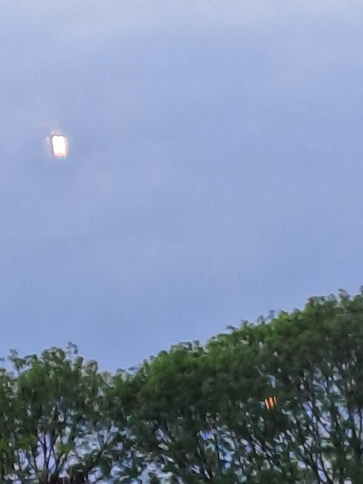 Lang werpige lichtgevende licht bundel foto