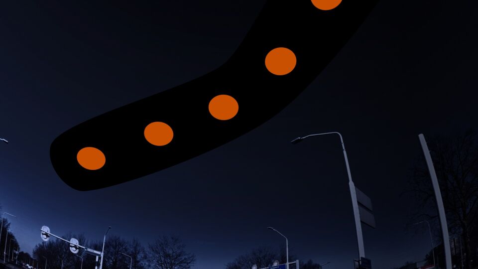 Boemerang vorm met 6 oranje lichten foto