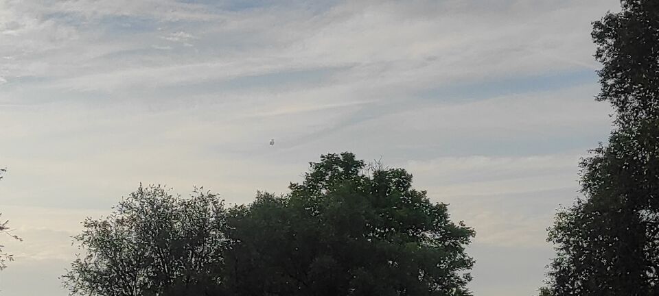 Metalen Vierkant dat vliegt foto