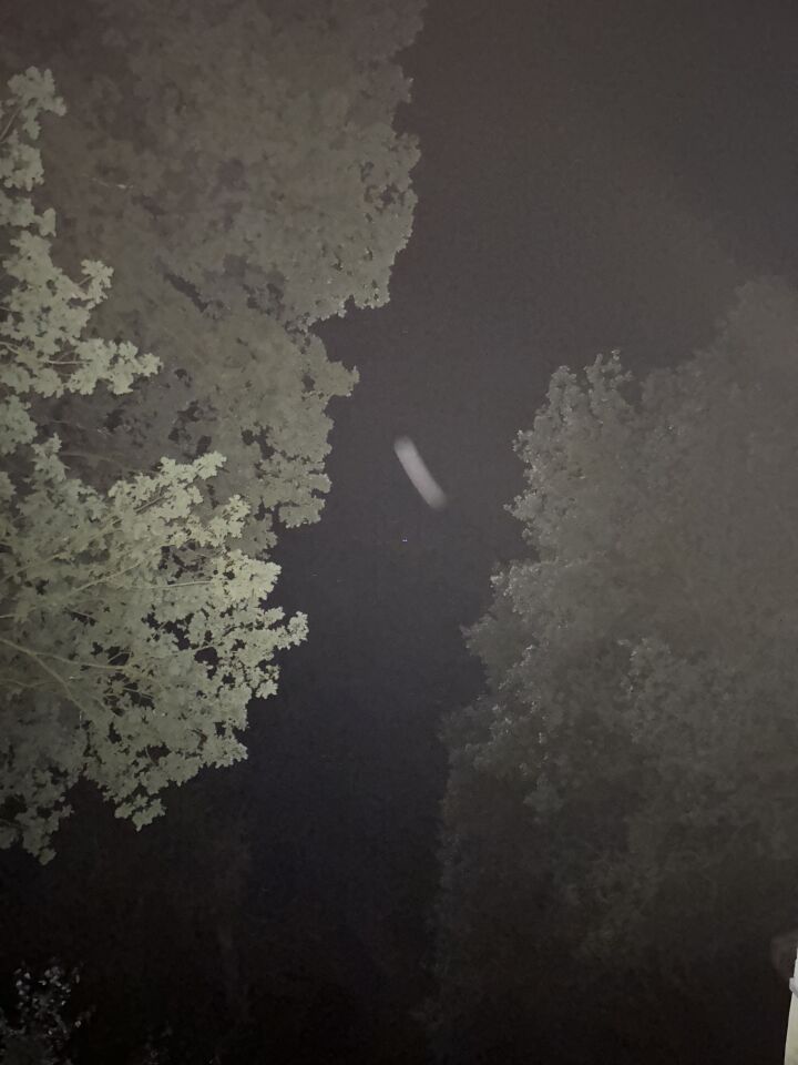 Er verscheen op een foto een object en de foto erna was die weg foto