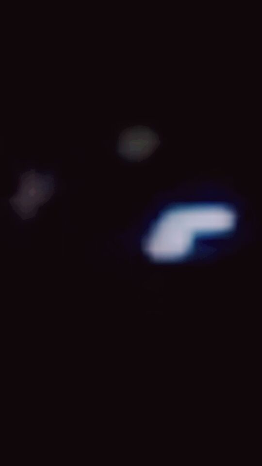 Ik weet niet precies wat er bleef hangen even later waren er 2 foto