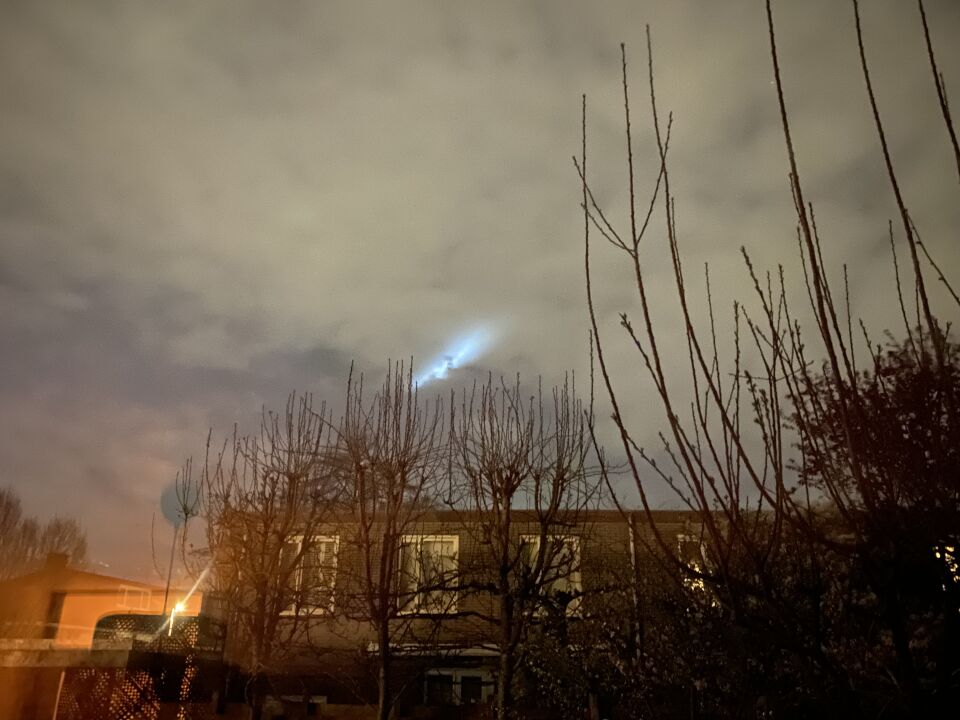 Vreemd licht met snelle bewegende bollen foto