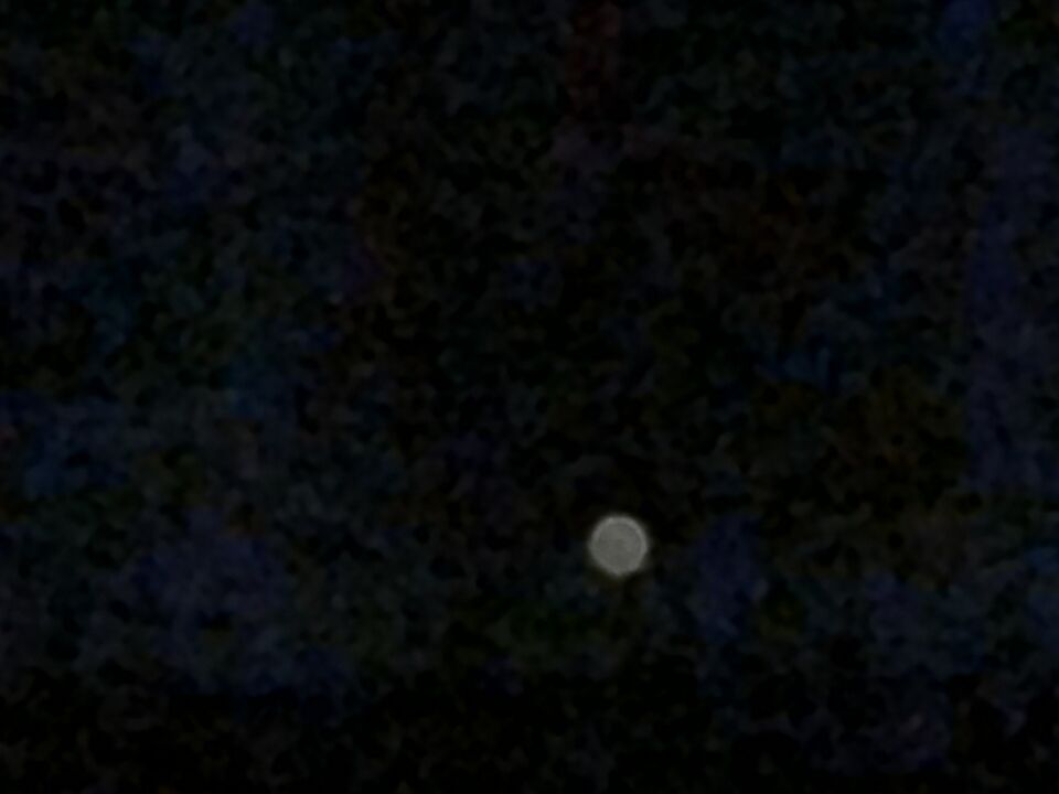 Very shiny light ball foto