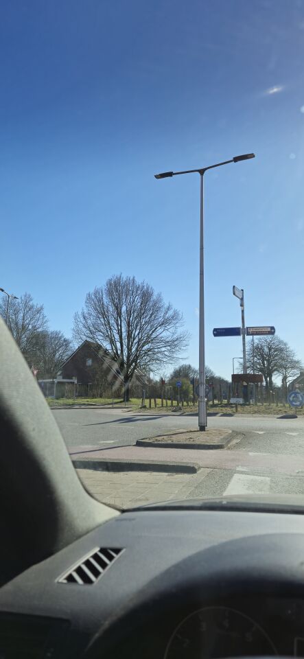 4 stralen in de lucht foto