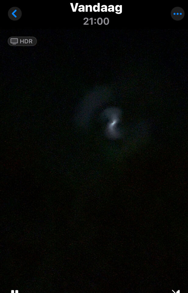 Vliegend draaiend licht opject foto