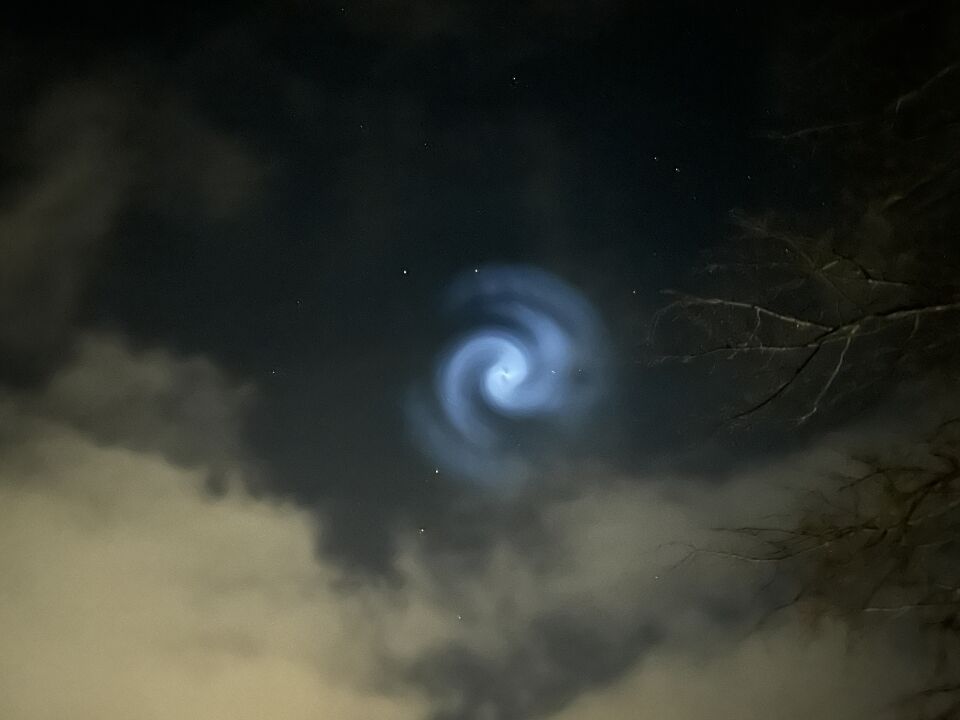 Helder ligt met er omheen een soort halo foto