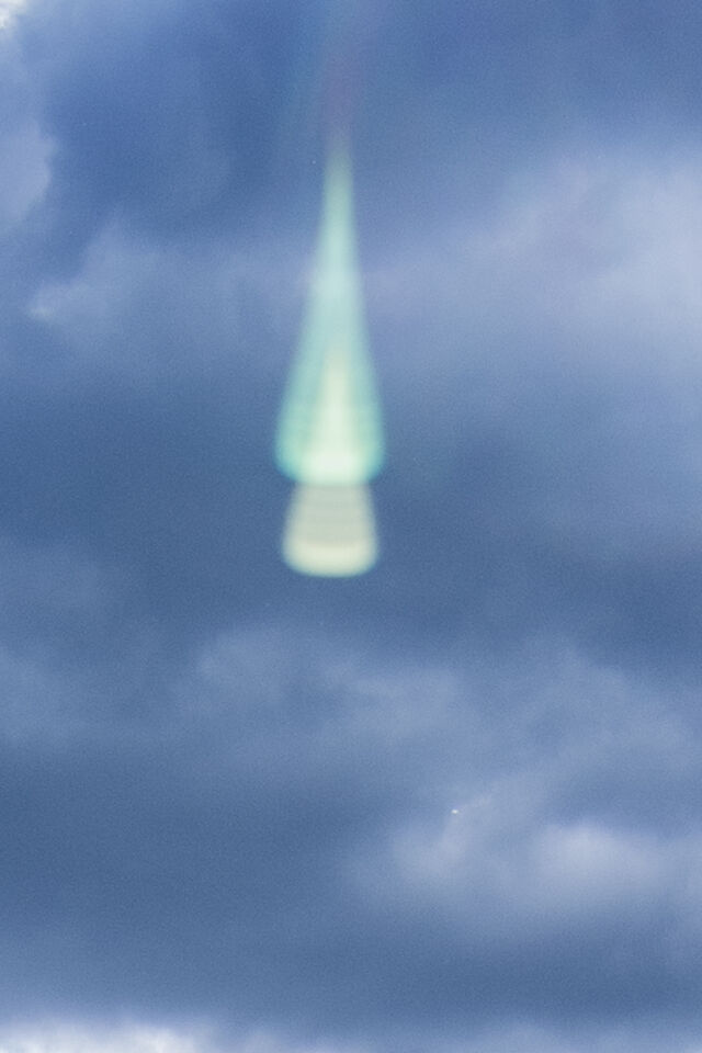 Rond met een gekleurde staart foto