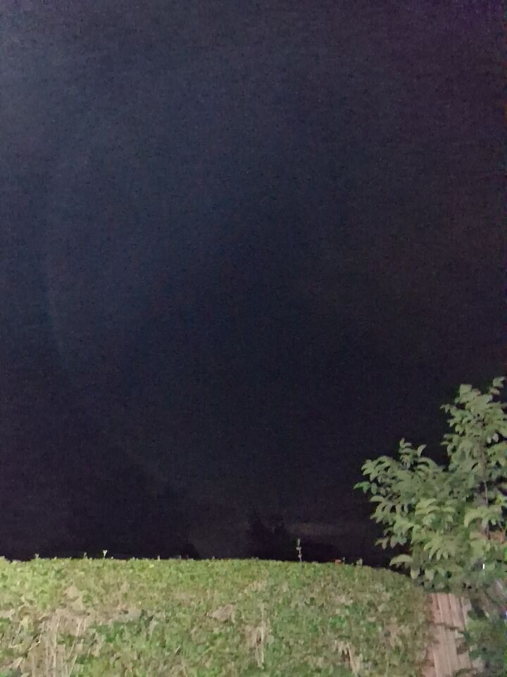 Lichtstralen boven Hoensbroek foto