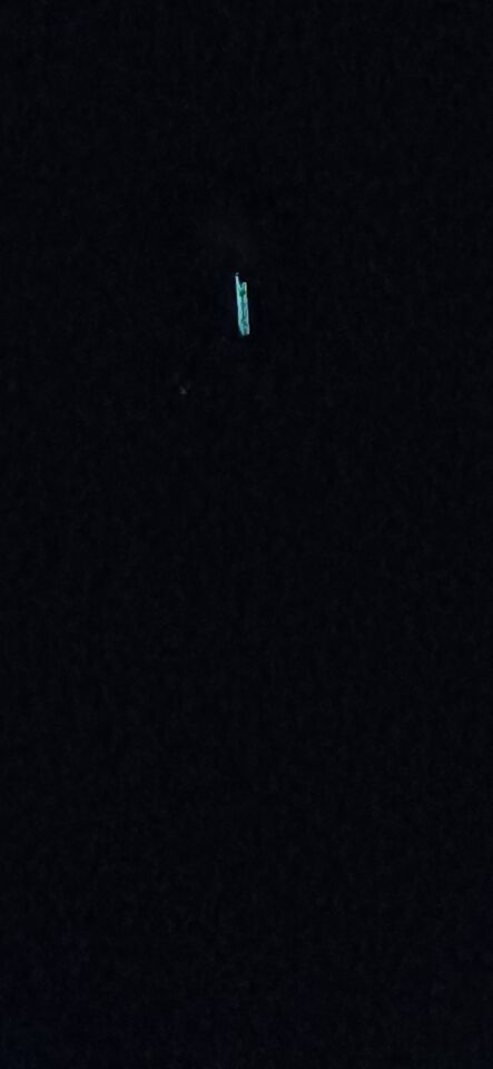 Een lange verlichte streep, heb nog nooit zoiets gezien! foto