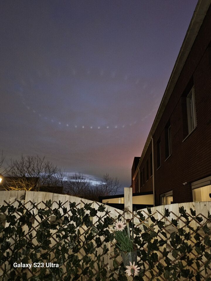 Gekke lichtjes in de lucht foto