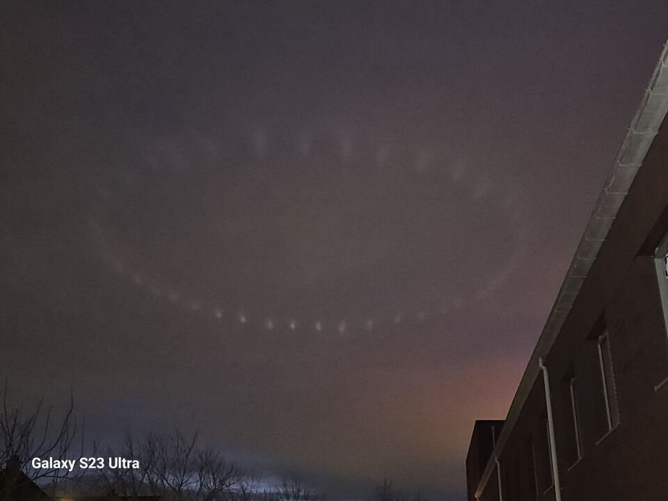 Gekke lichtjes in de lucht foto