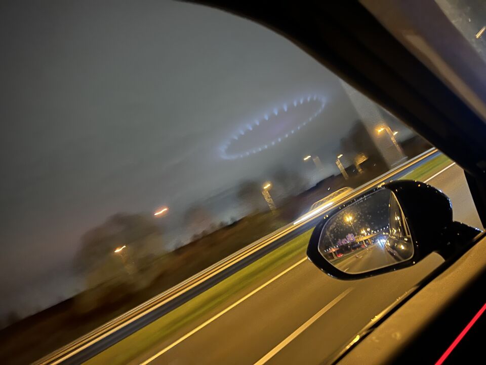 Cirkel van lichten Delft foto