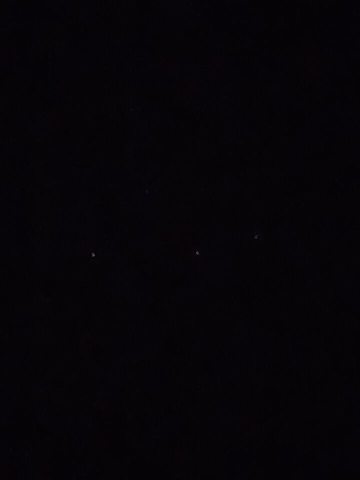 Geometrische driehoek boven mijn woning 51.900528, 4.559337 foto