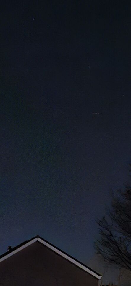 Om en om wit rood lichtpunten 4 licht punten foto