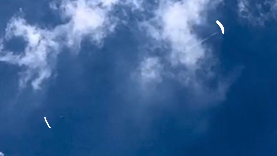 Cilinder vorm UFO foto