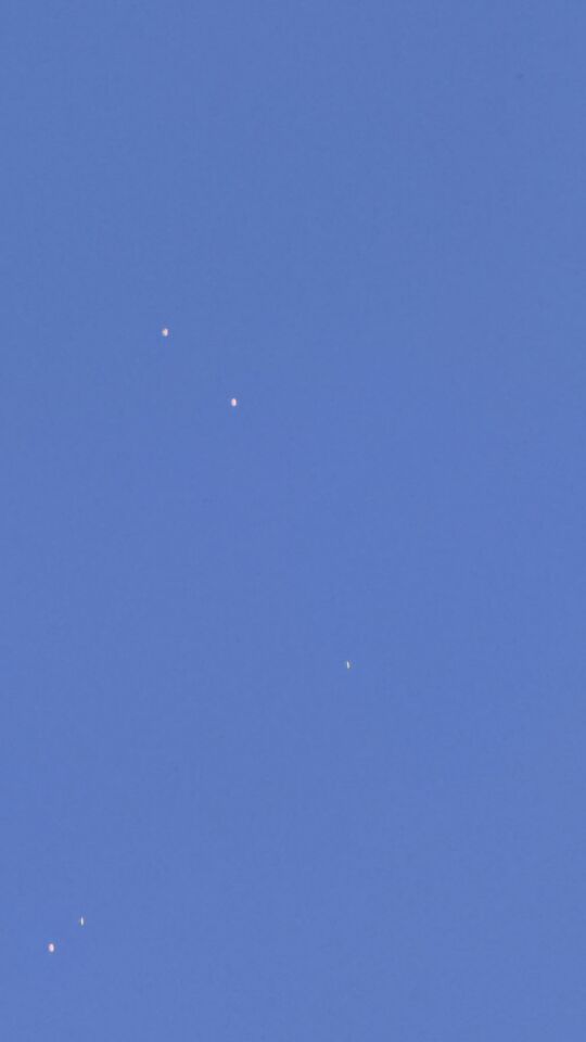 Strange lights moving randomly in large number over Utrecht Terwijde foto
