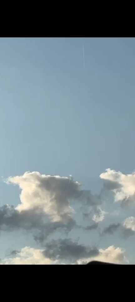 Witte balk beweegt alle richtingen op en word groter en kleiner foto