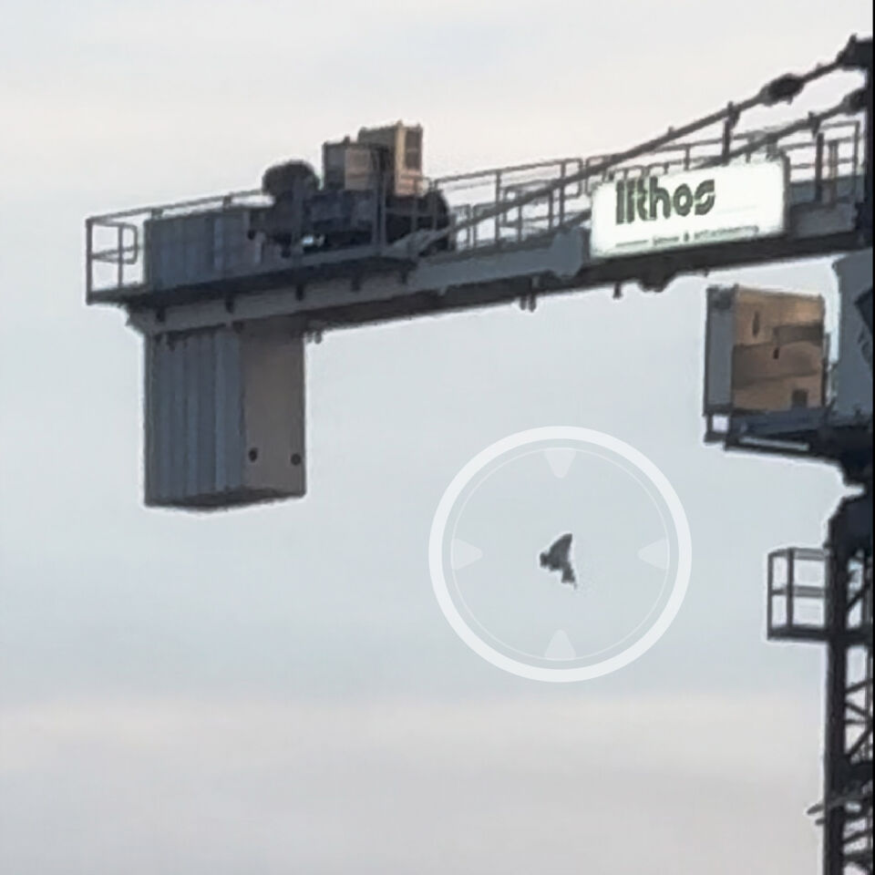 Onbekend object boven Veenendaal Gelderland foto