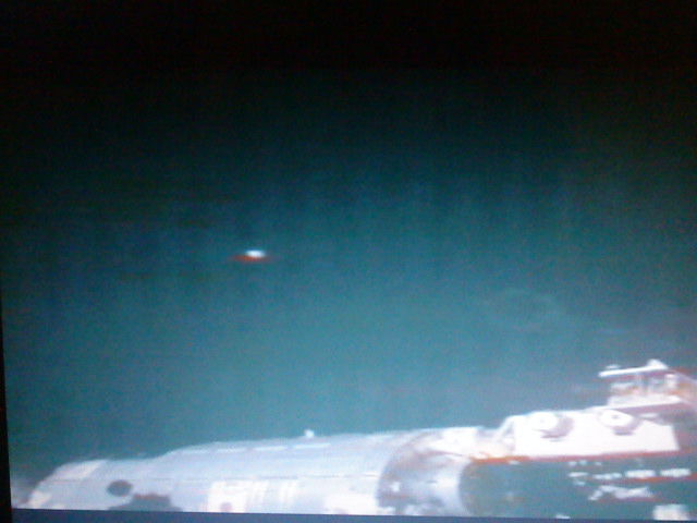 Ufo via Nasa ISS Live stream foto