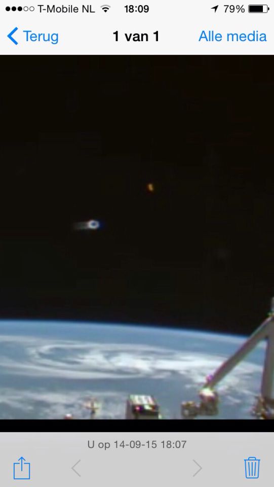 Raar object via ISS camera foto