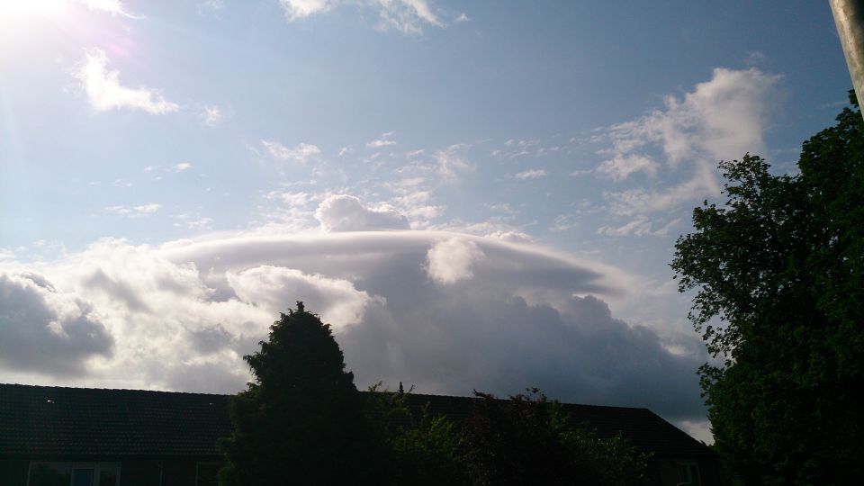 UFO of wolk? foto