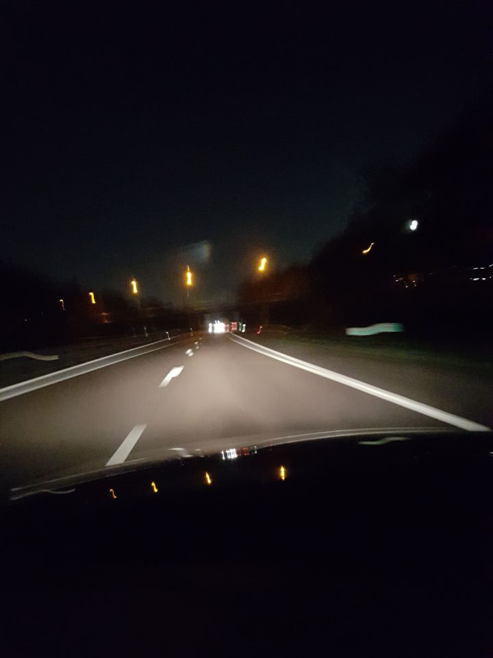 Reflectie maan op UFO? foto