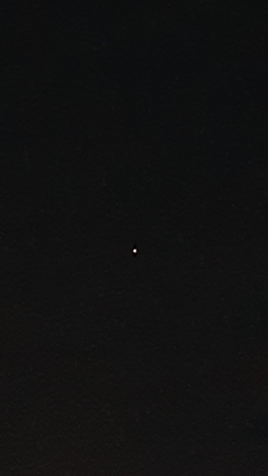 Vreemd lichtgevend object foto