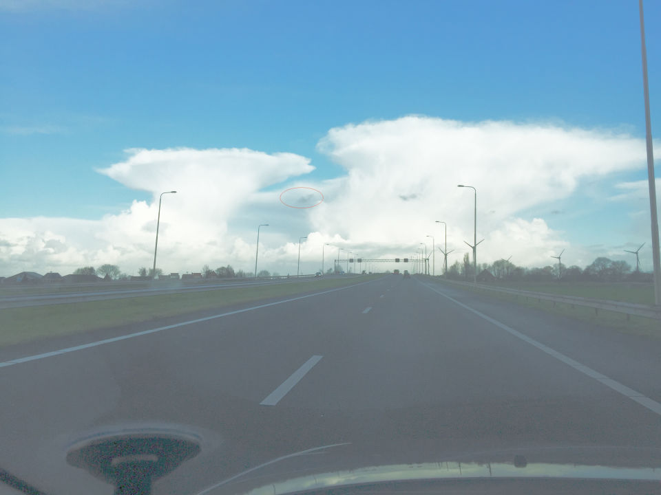 Ufo wolk .... foto