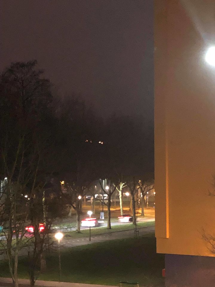 Grote zwevende schijf foto